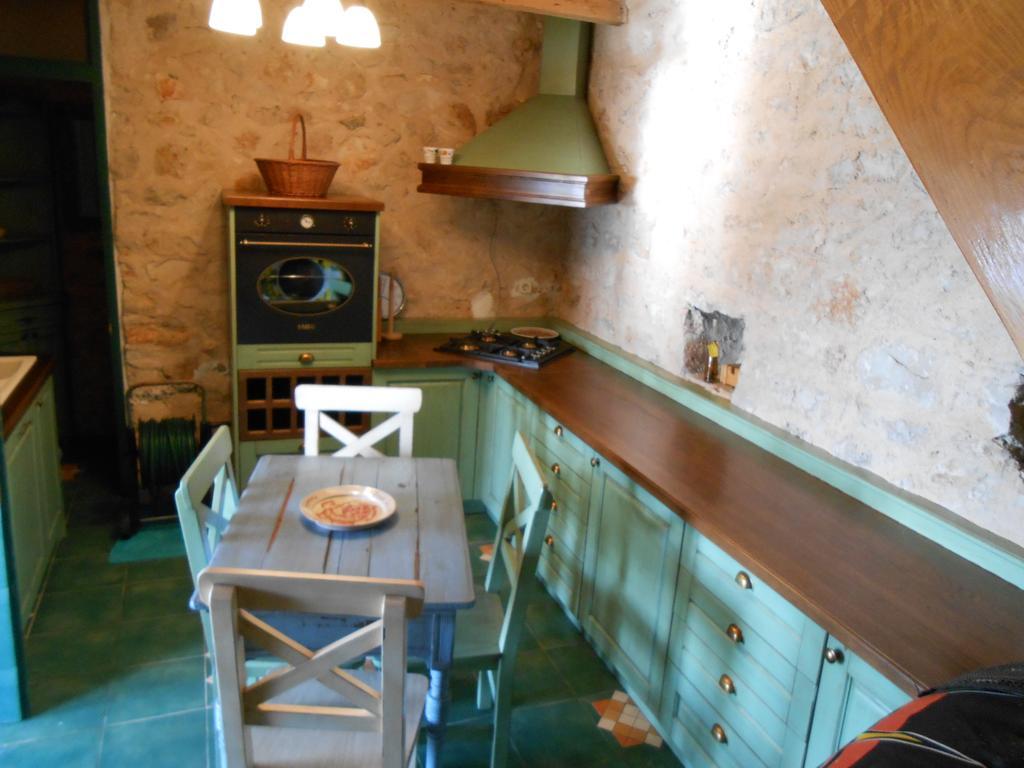 スヴェティ・ペタル Stone House "Dan"ヴィラ エクステリア 写真