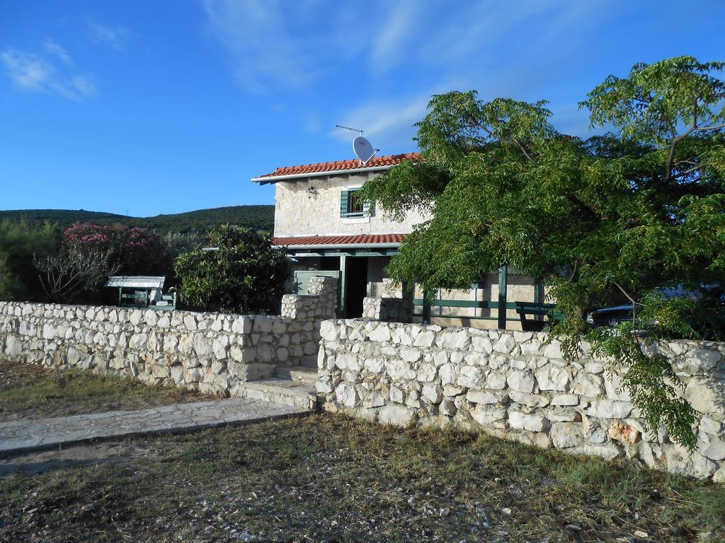 スヴェティ・ペタル Stone House "Dan"ヴィラ エクステリア 写真